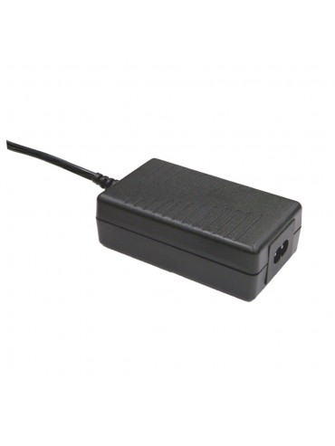 GS15B-2P1J Zasilacz desktop 15W 9V 1.66A