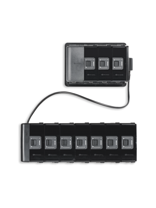 UAG-XKP125 Adapter z kablem 1 UAG-XKP125 Adapter z kablem 1