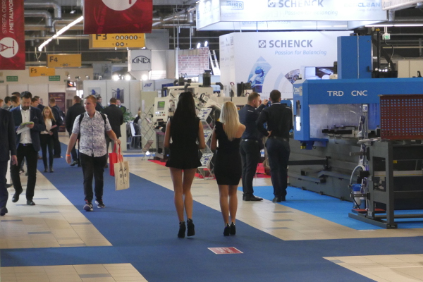 Rzut okiem na halę F Warsaw Industry Week